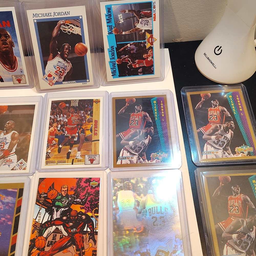 Basketball Trading Card Collection - Picture 4 of 16